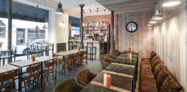 Aménagement d'un restaurant à burgers par un architecte commercial en région Auvergne-Rhône-Alpes