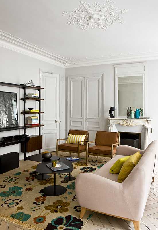 Salon d'un appartement haussmannien à Lyon après un relooking d'intérieur