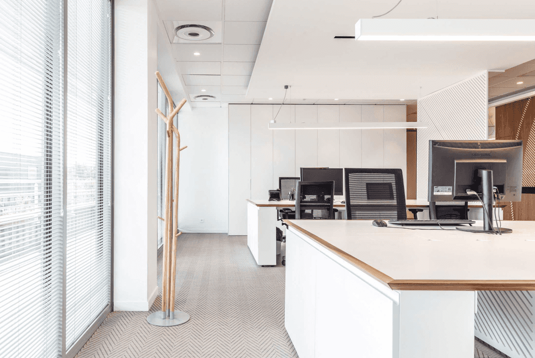 Corporate office space interior design in Lyon