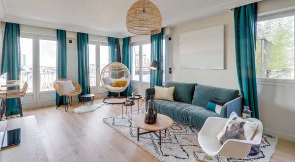 Avant - aprés de la rénovation complète d'un appartement des années 60 par un architecte d'intérieur à Lyon