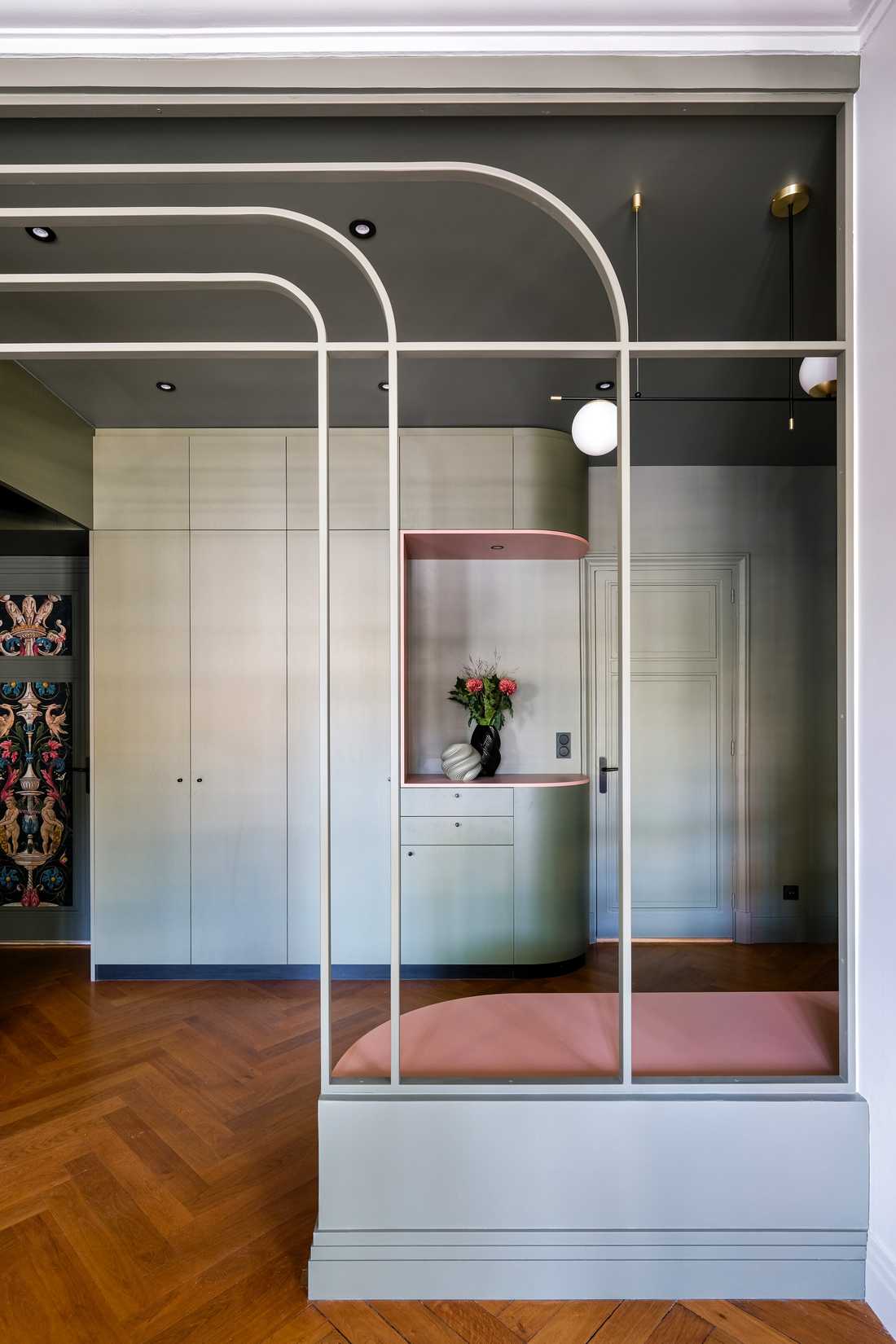 Structure metallique d'inspiration Art déco