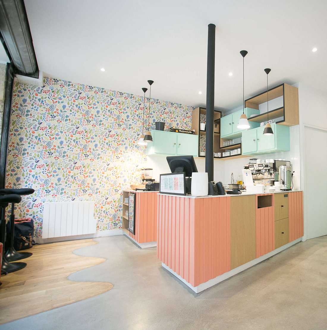 Espace coffe shop aménagé par un architecte d'intérieur