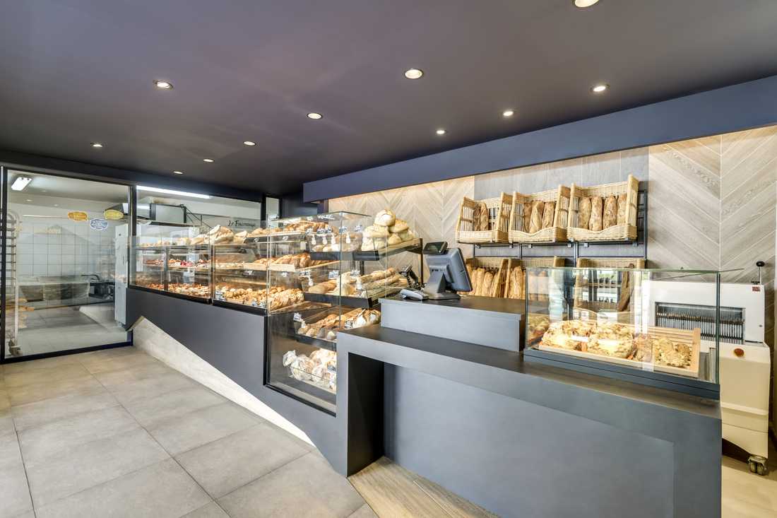 Présentoire d'une boulangerie réalisé sur mesure par un architecte d'intérieur à Lyon